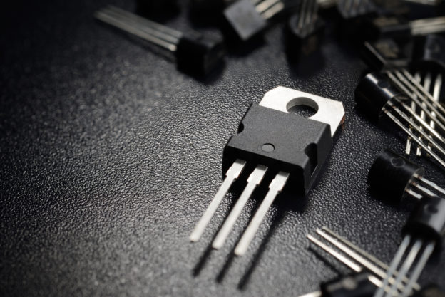 Slow inventory de-stocking, MOSFET market conditions in the first half of the grim